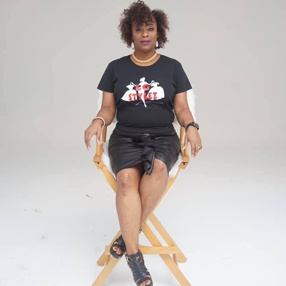 Meet your Posher, Lisa - Picture 1 of 1